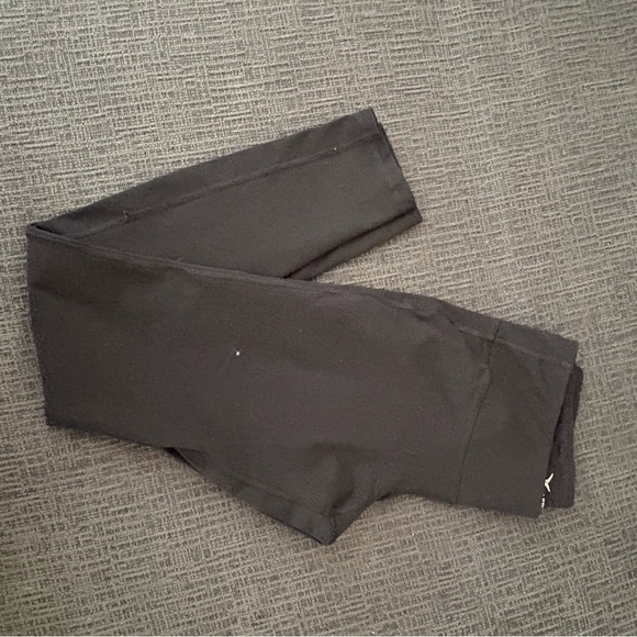 Old navy Black Leggings - Picture 1 of 2